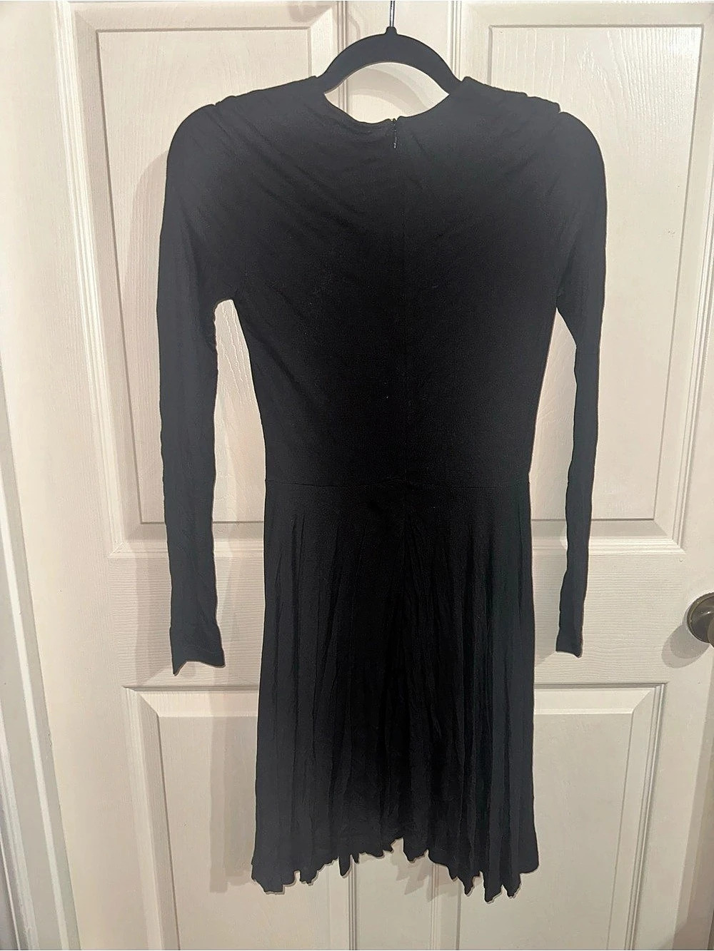 Carven Long Sleeve Pleated Midi Dress in Black Size XS NWT